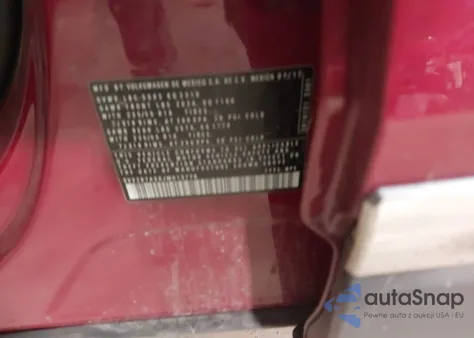 2018 Volkswagen Tiguan 2.0T Se/2.0T Sel z USA, uszkodzony, nr VIN 3VV2B7AX8JM013778